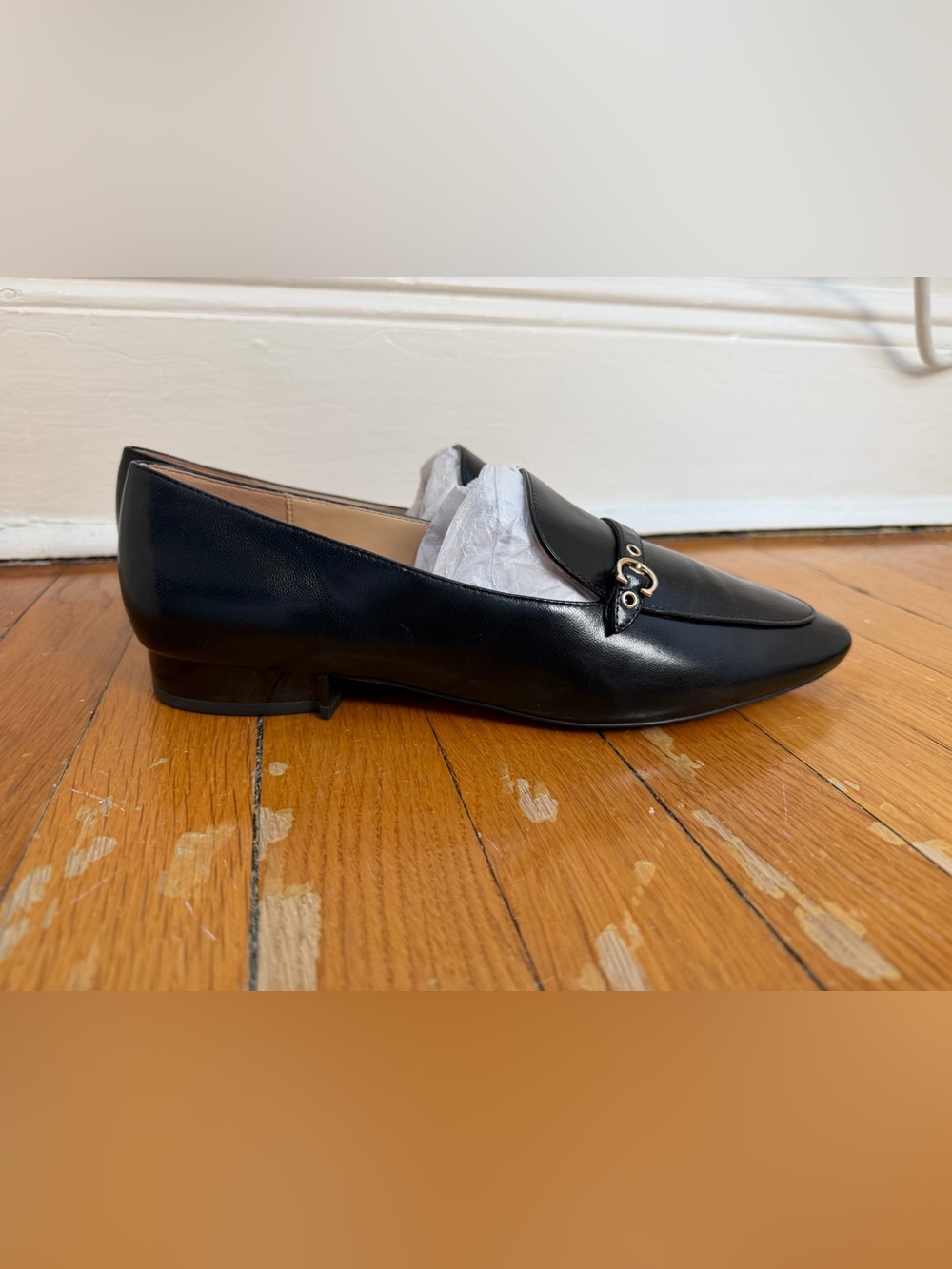 Coach Black Leather Pointed-Toe Loafers with Gold Hardware size 9.5 - Picture 3 of 8